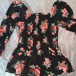 🍒 FLORAL PEPLUM TOP